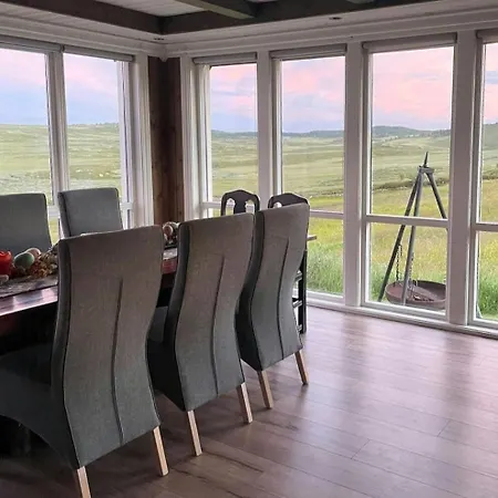 Renovated Mountain With Mountain Views Al